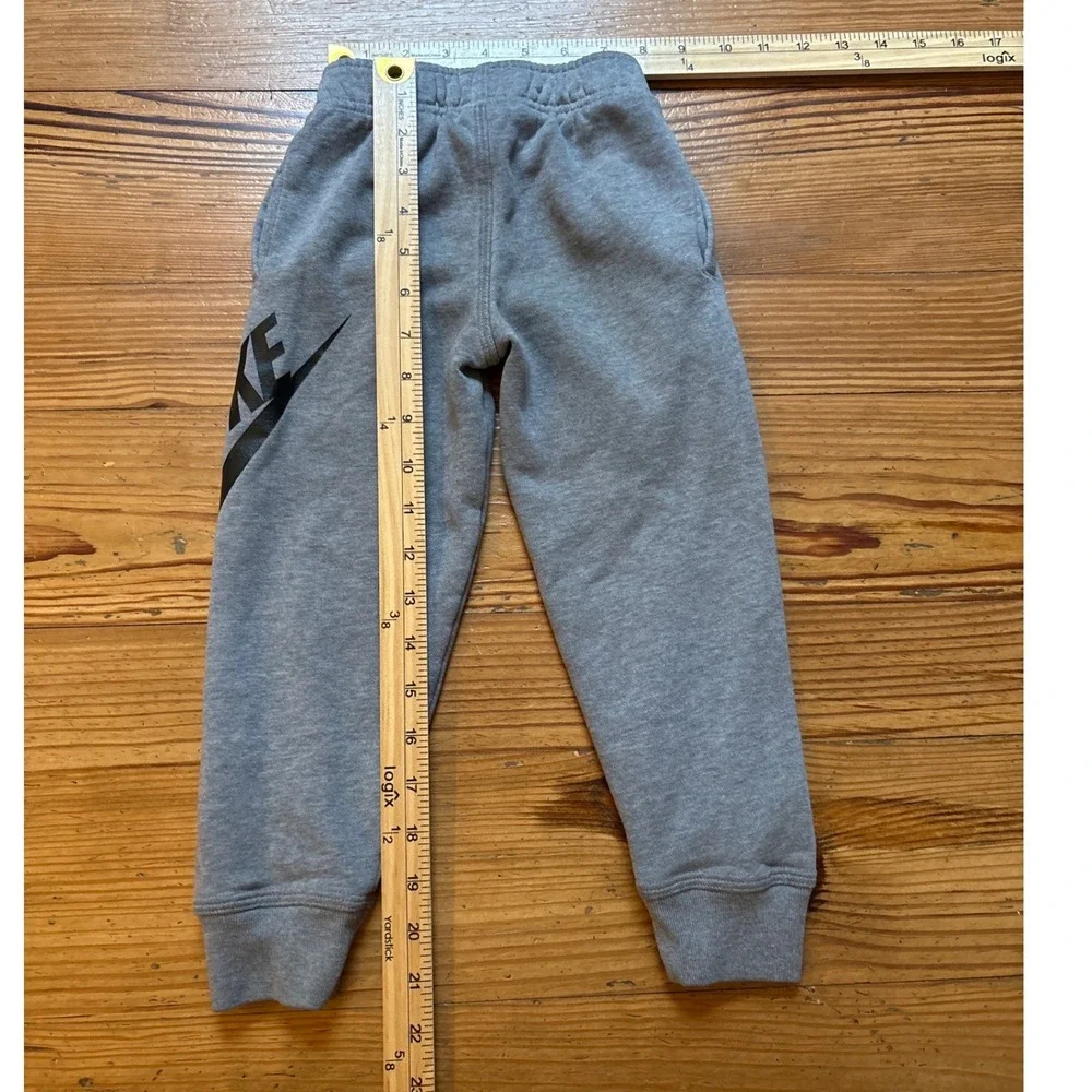Nike‎ Jogger Sweatpants Kids Gray Excellent Fleece Graphic Logo SIZE 4T